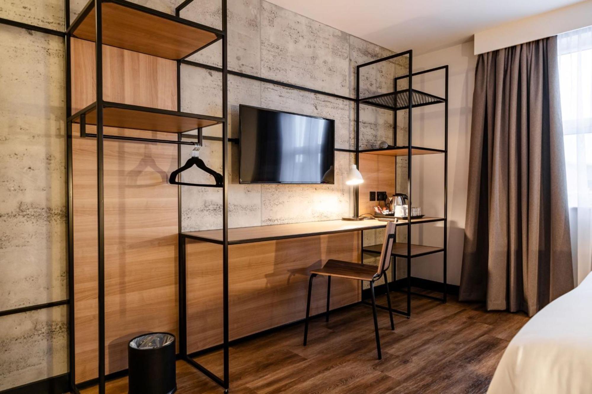 Ibis Coleraine Riverside ภายนอก รูปภาพ